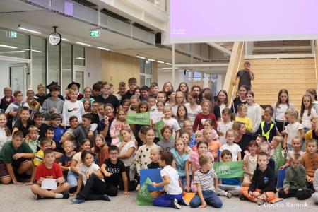 Nepozaben sprejem za bronasto Živo Lavrinc v rodnem Kamniku  (32)